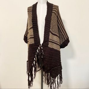VERTIGO Allover Print Fringe Kimono Cardigan Size Medium New